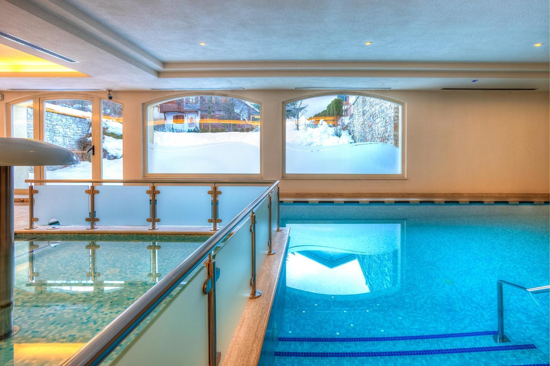 Beverly Alps Hotel & Spa Pinzolo Exterior foto